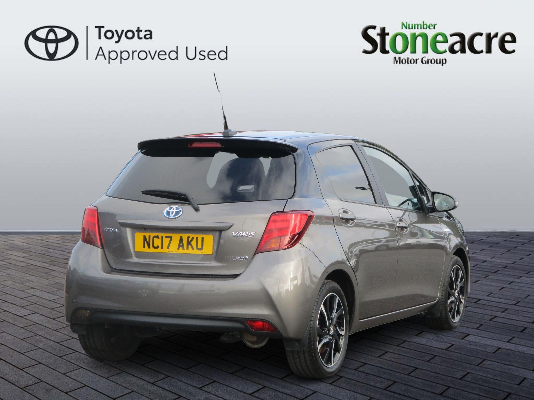 Toyota Yaris Image 5