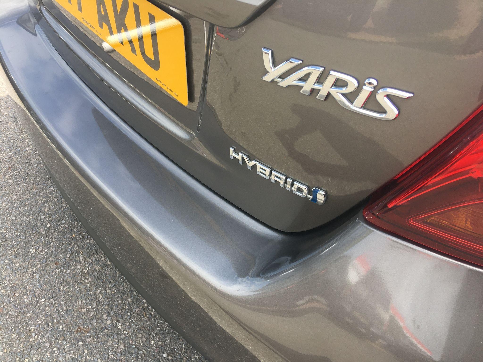Toyota Yaris Image 32