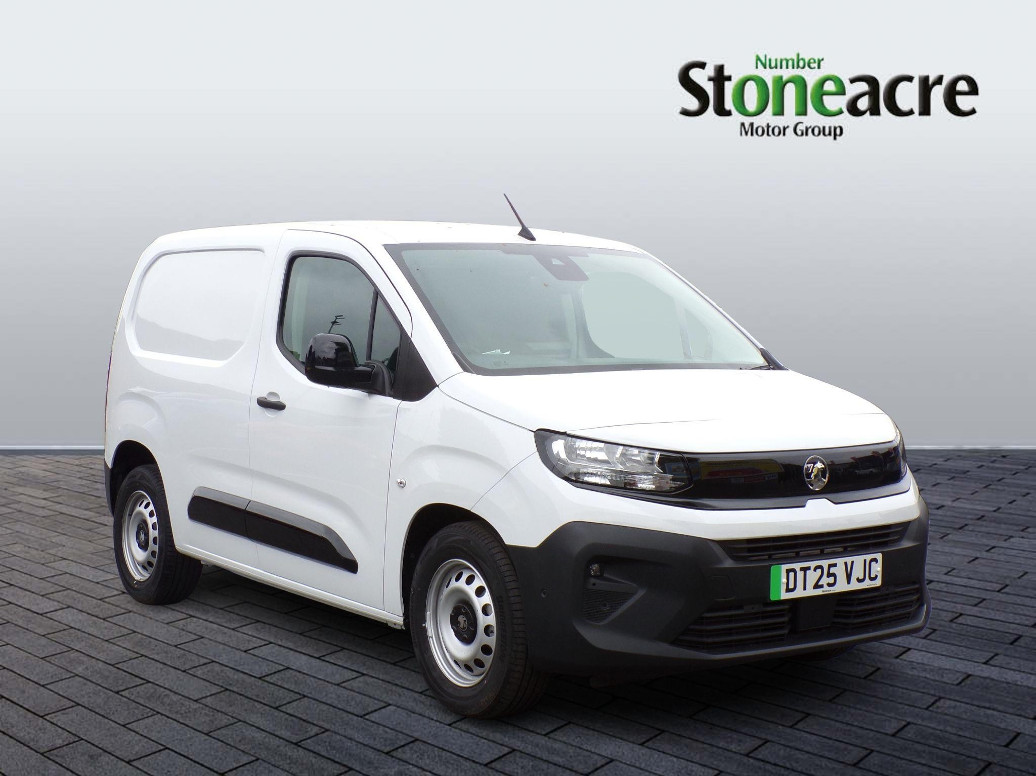 Vauxhall Combo Electric Image 1