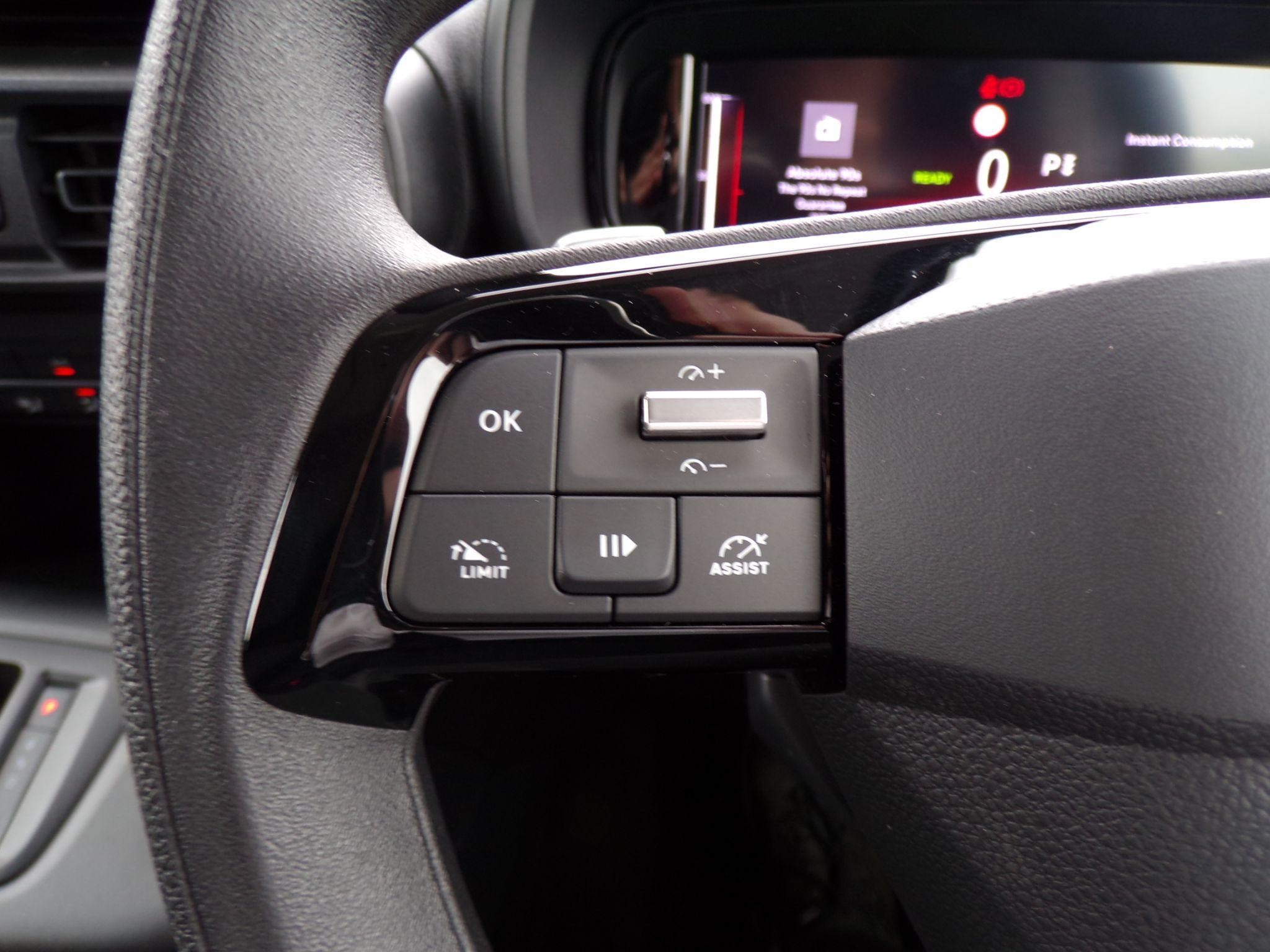 Vauxhall Combo Electric Image 13
