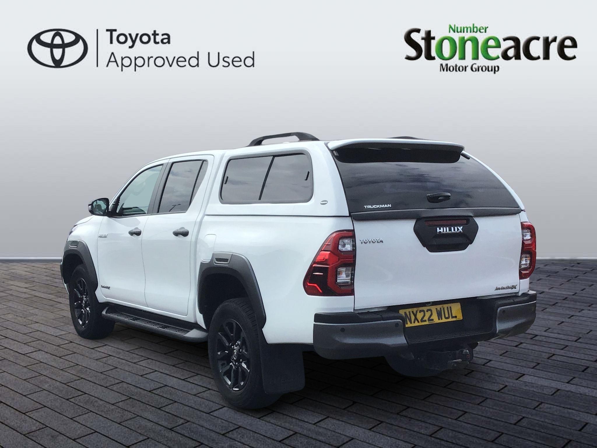 Toyota Hilux Image 7