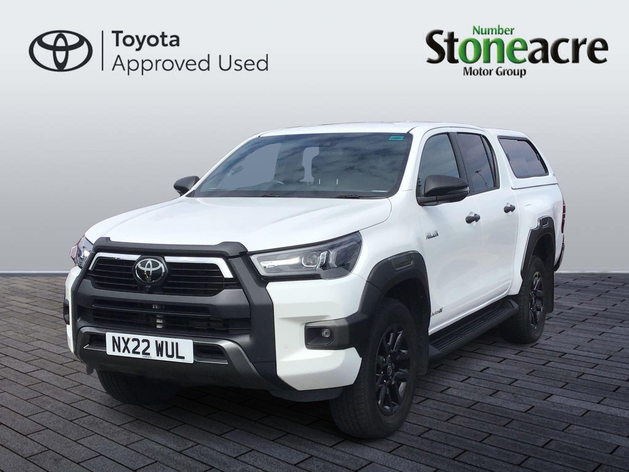 Toyota Hilux Image 9