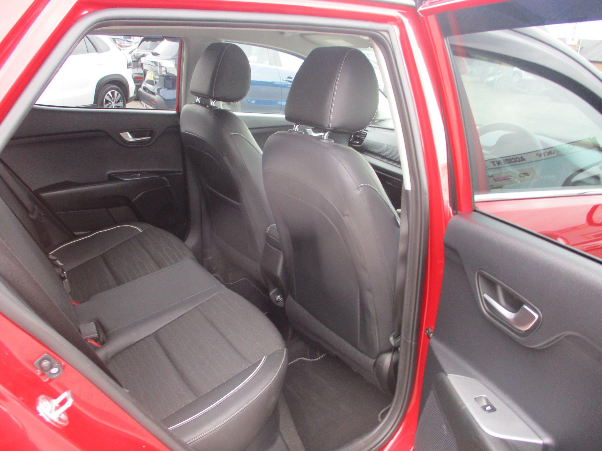 Kia Stonic Image 13