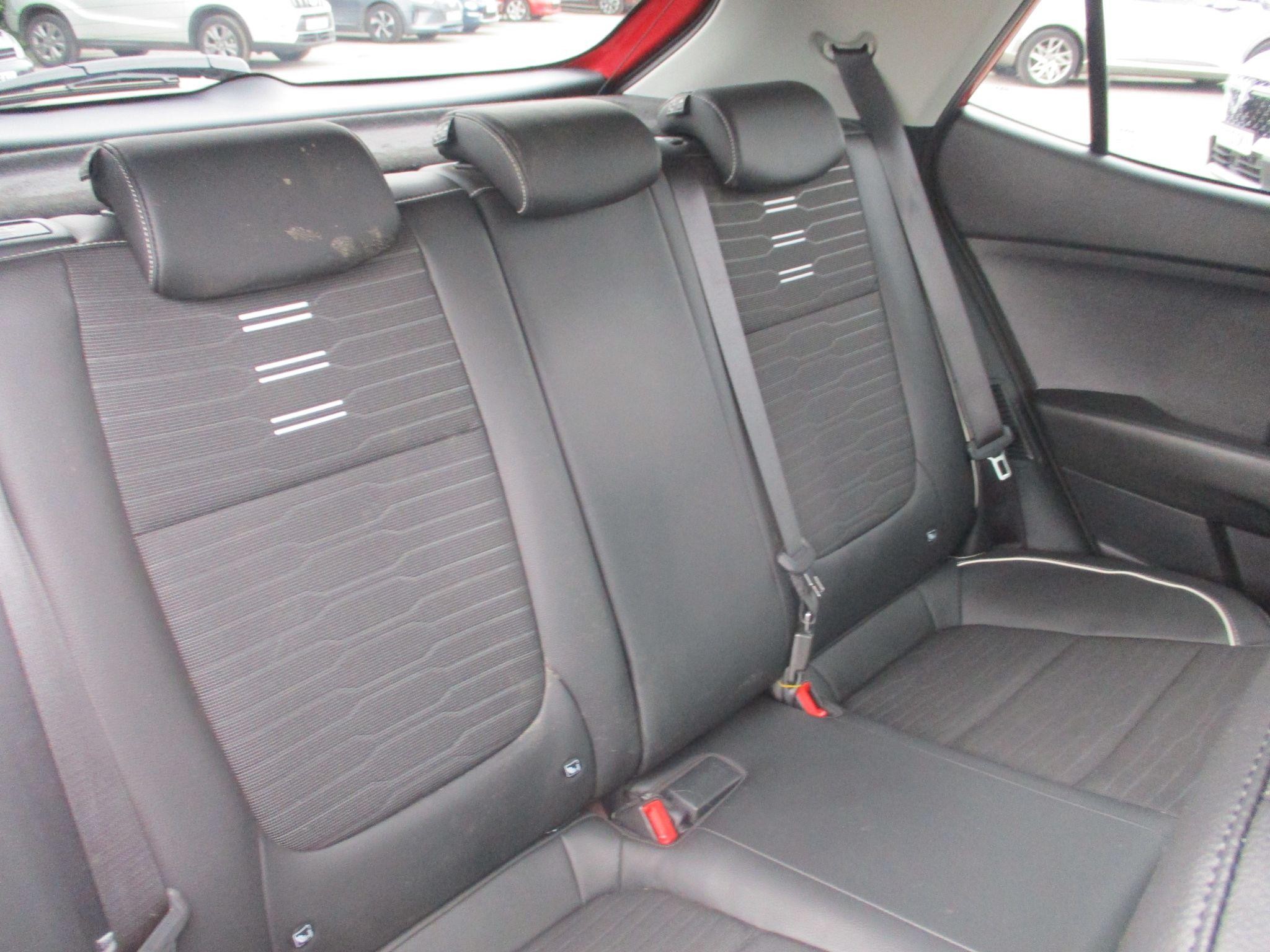 Kia Stonic Image 14