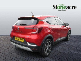 Renault Captur 1.6 E-TECH 9.8kWh SE Edition Auto Euro 6 (s/s) 5dr PN72OVT Image 2