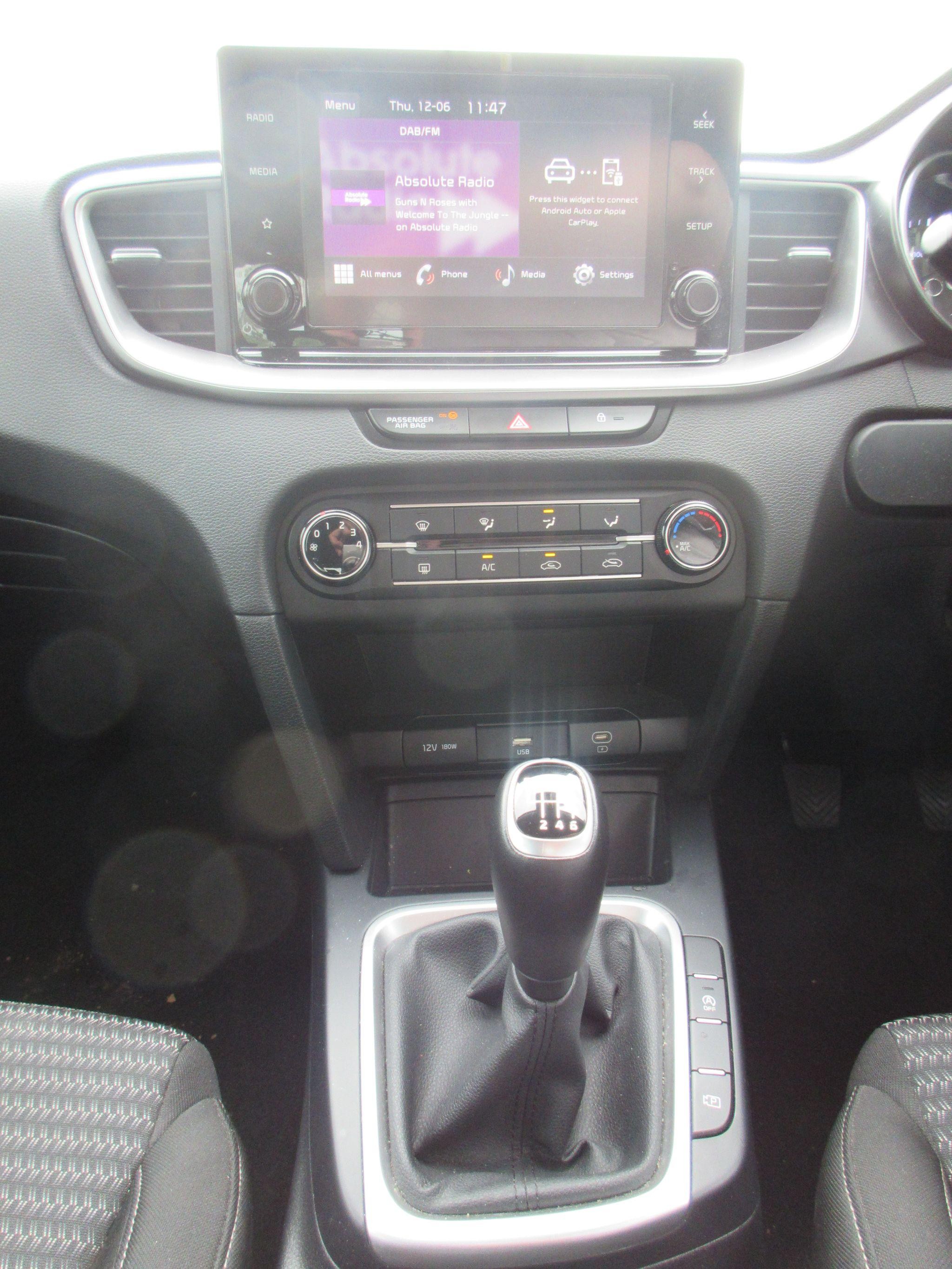 Kia XCeed Image 12