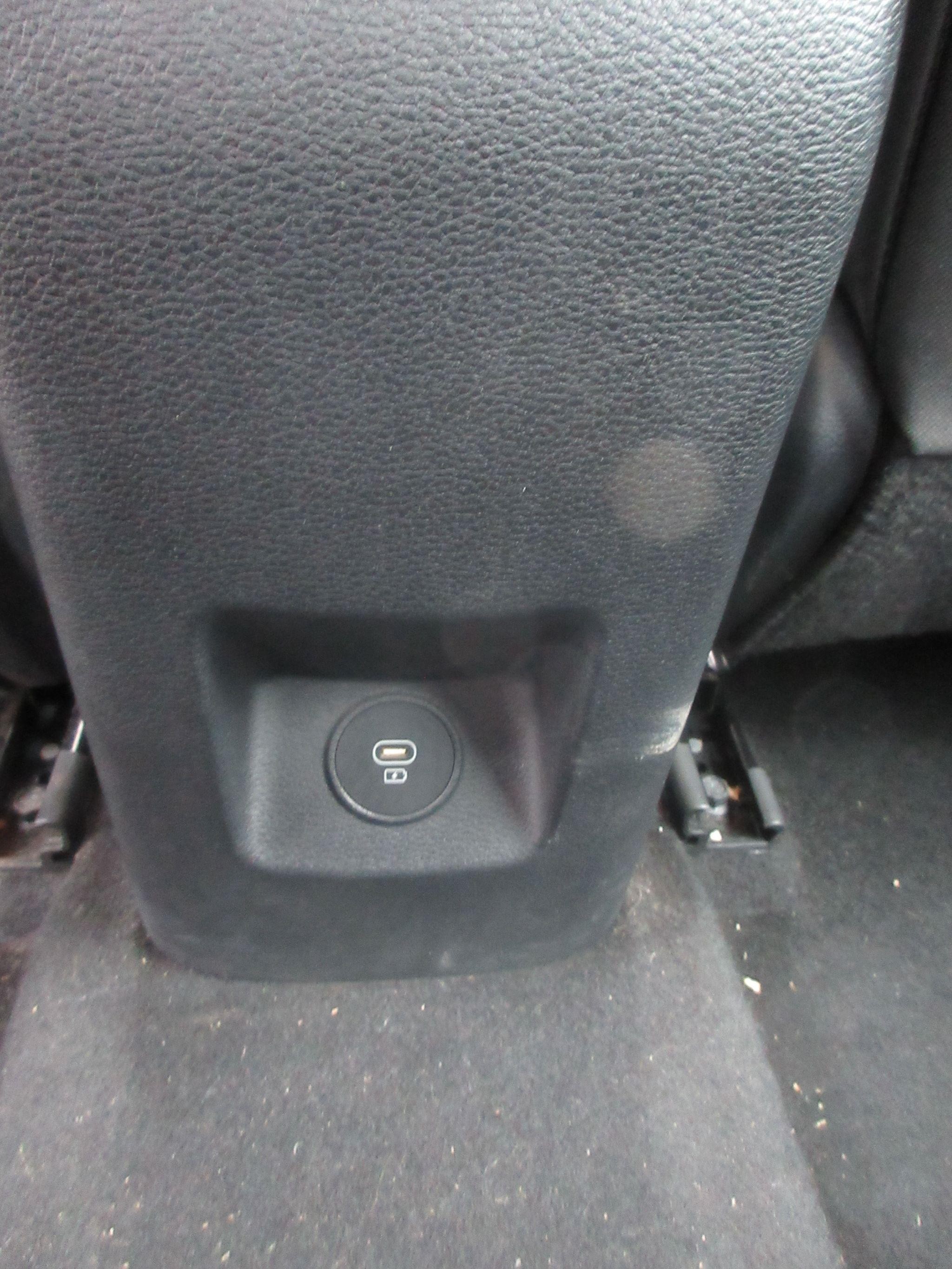 Kia XCeed Image 17