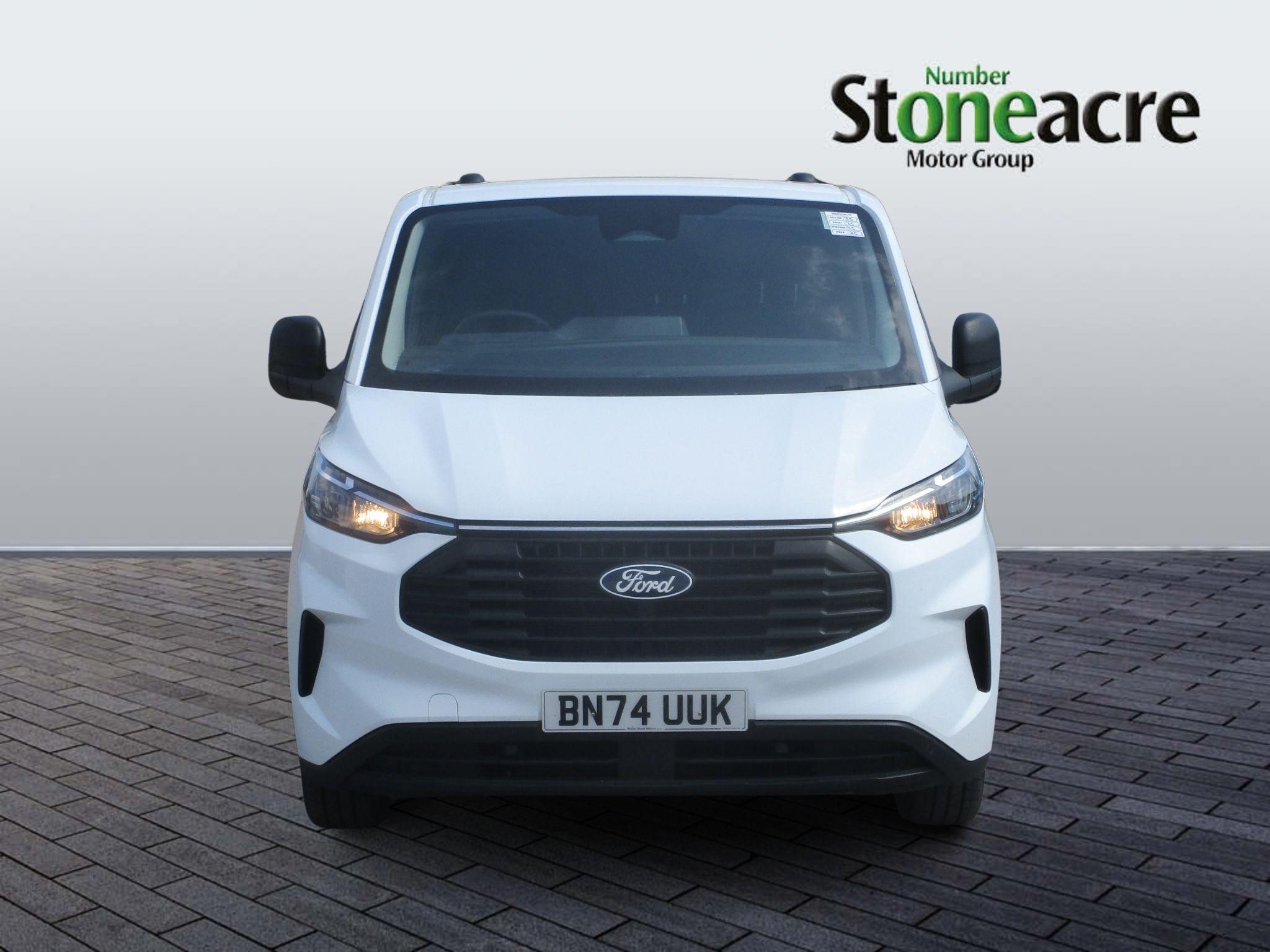 Ford Transit Custom Image 5