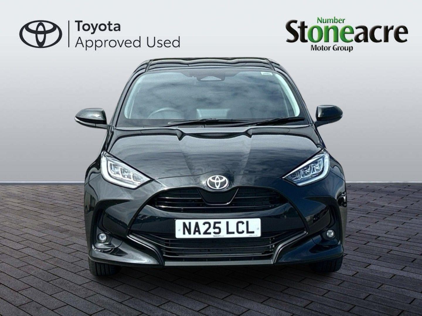 Toyota Yaris Image 10