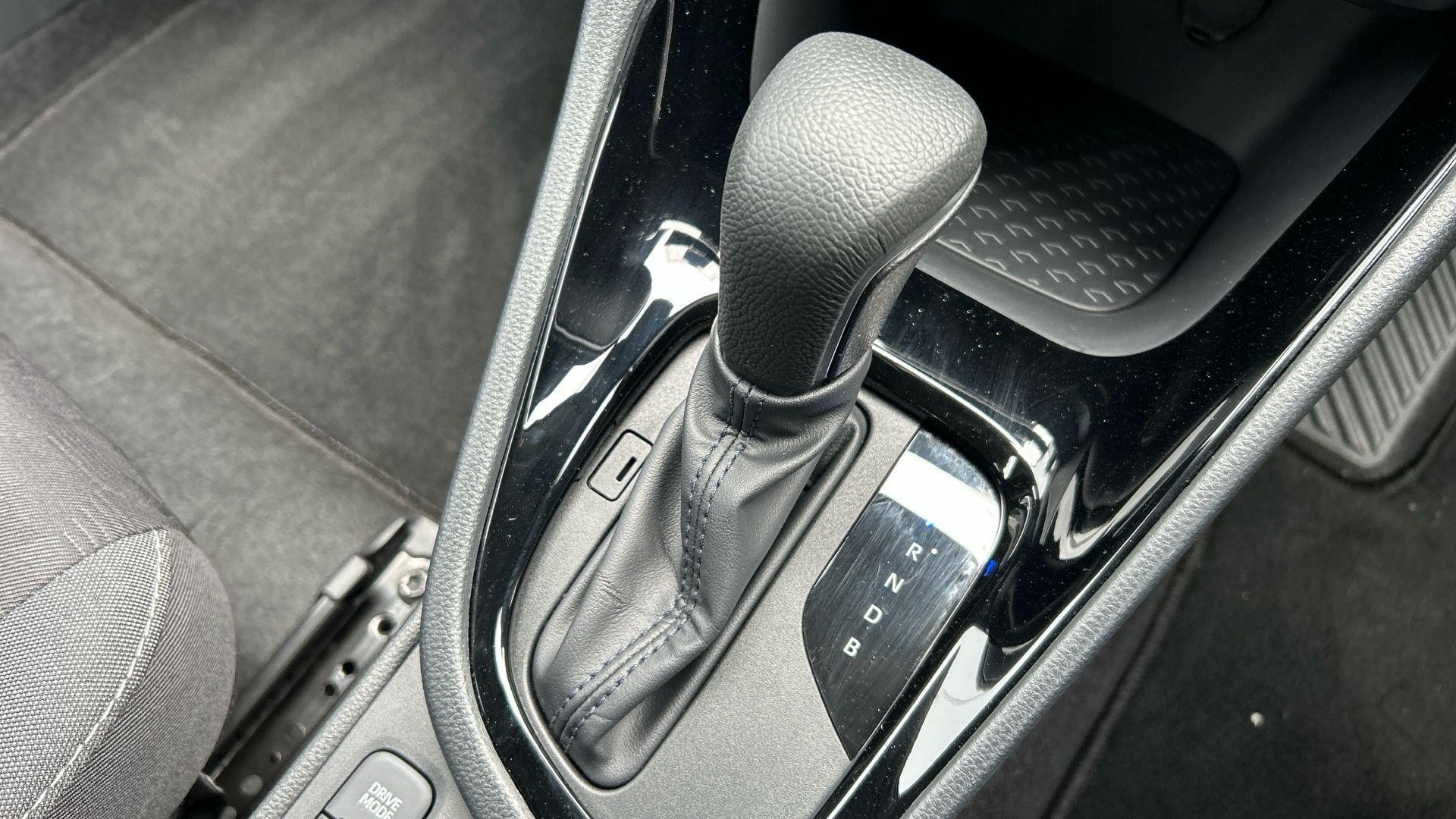 Toyota Yaris Image 33