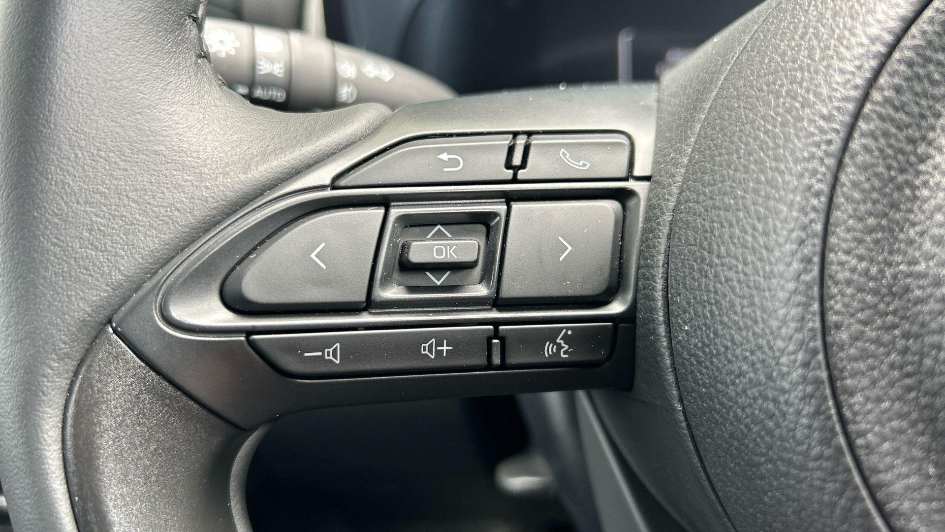 Toyota Yaris Image 35