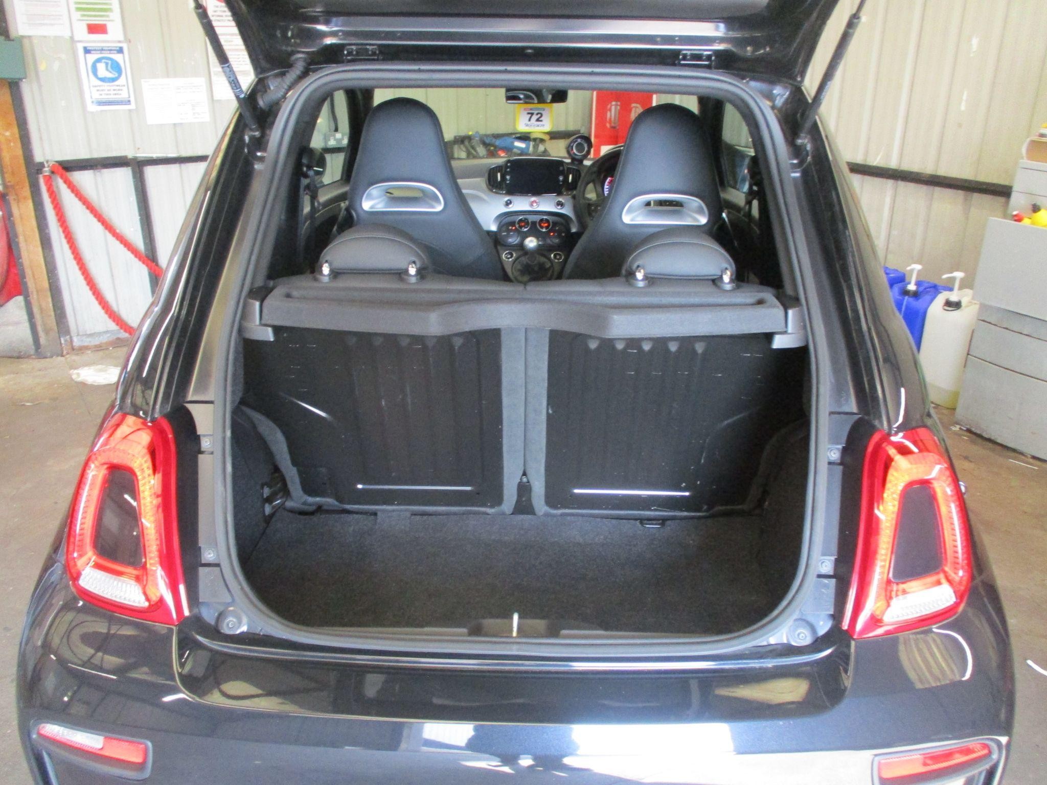 Abarth 595 Image 10