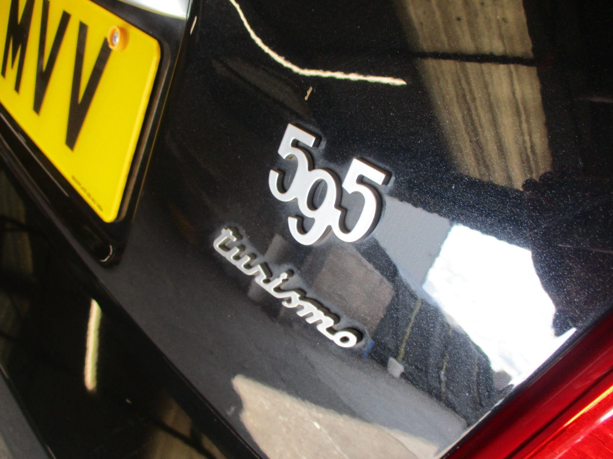 Abarth 595 Image 15