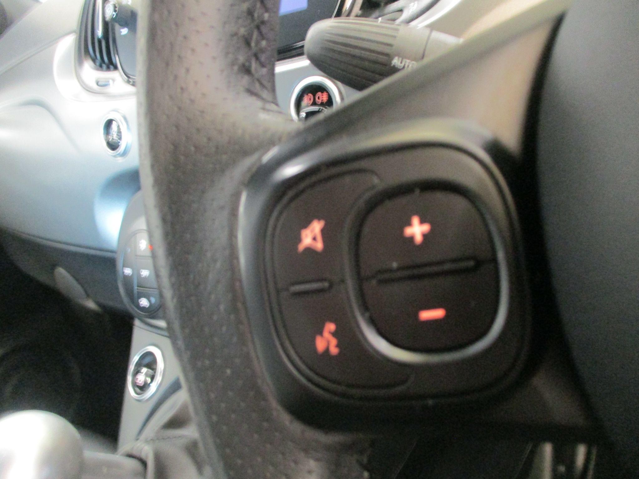 Abarth 595 Image 19