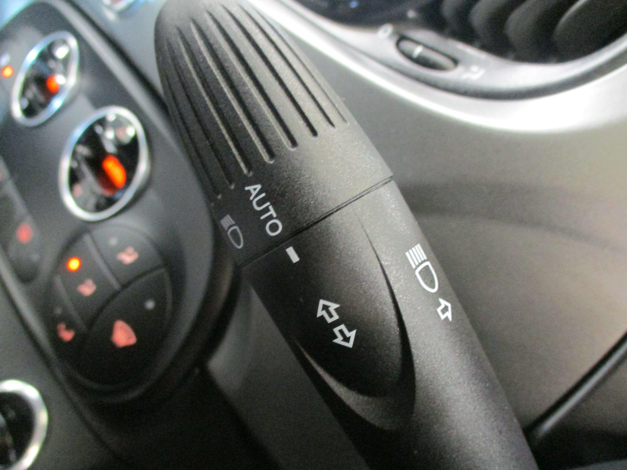 Abarth 595 Image 25