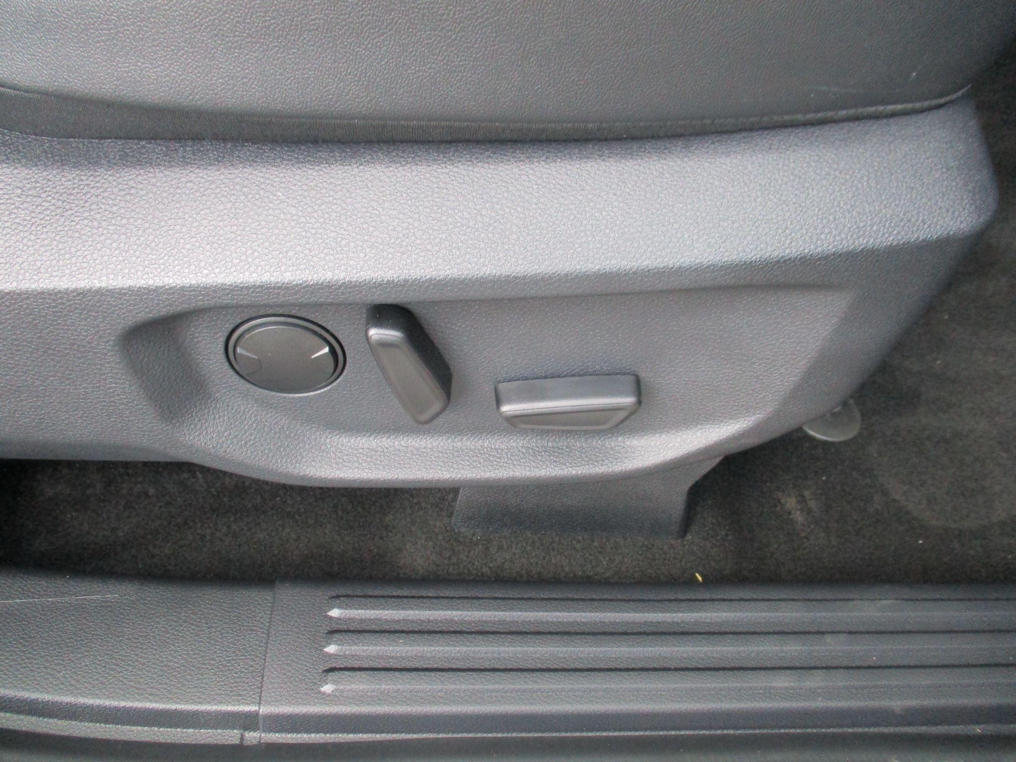 Ford Ranger Image 26