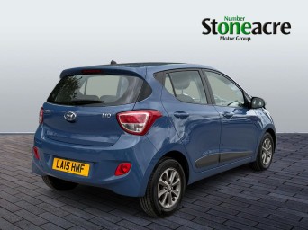Hyundai i10 1.0 Premium Euro 5 5dr LA15HMF Image 3