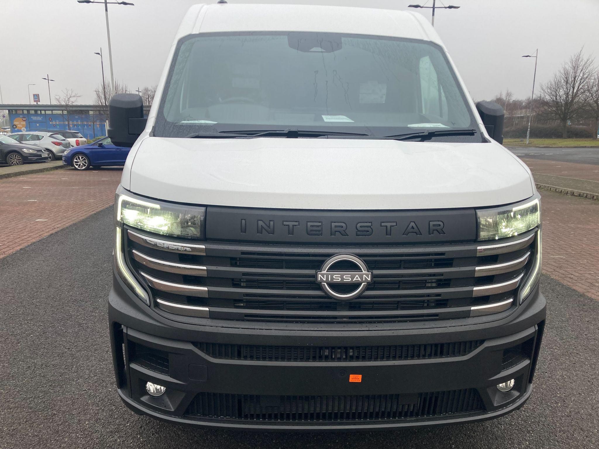 Nissan Interstar Image 5