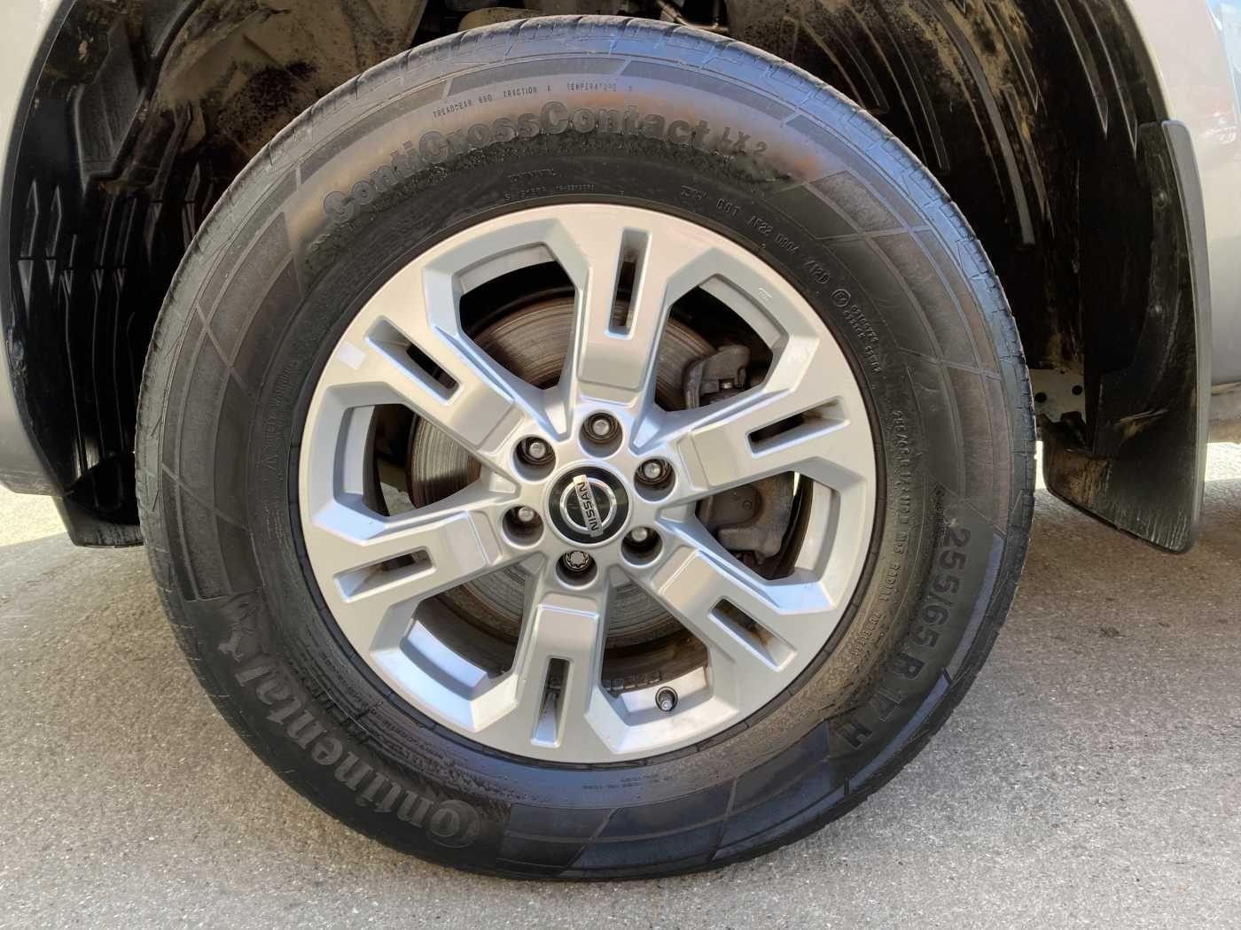Nissan Navara Image 21