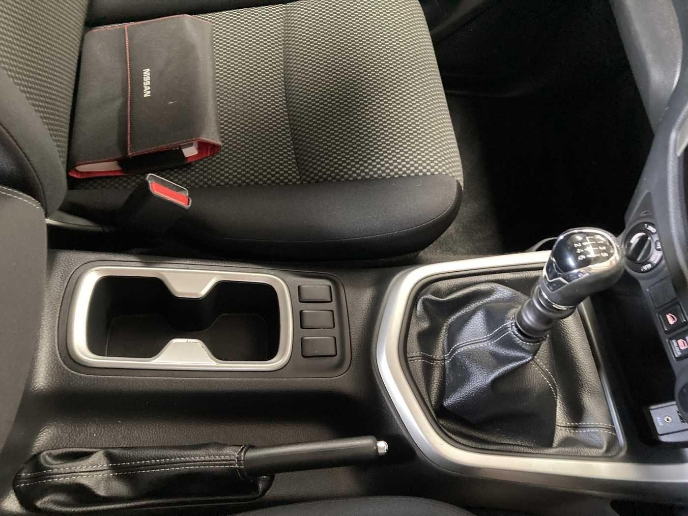 Nissan Navara Image 45