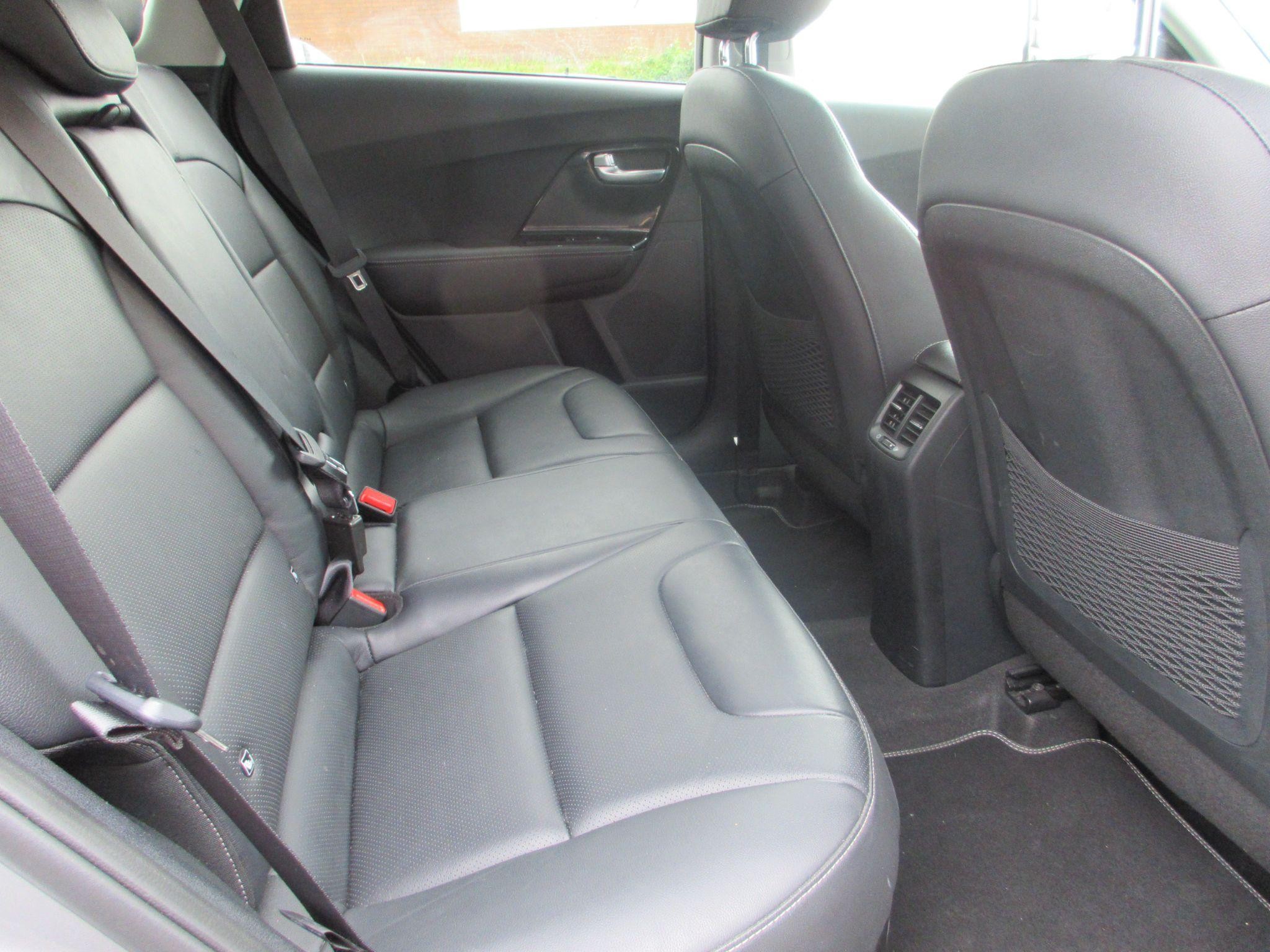 Kia Niro Image 12