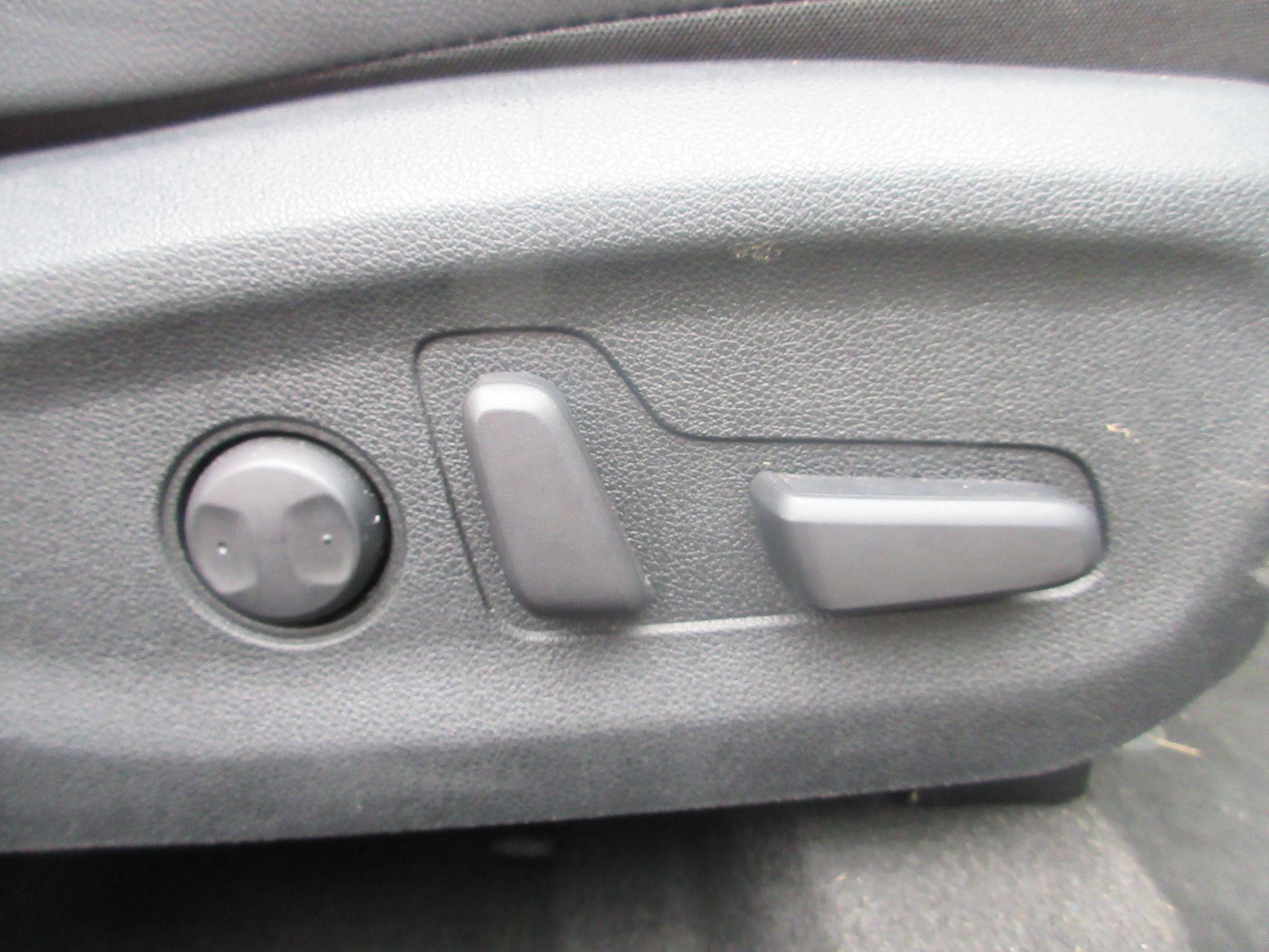 Kia Niro Image 25