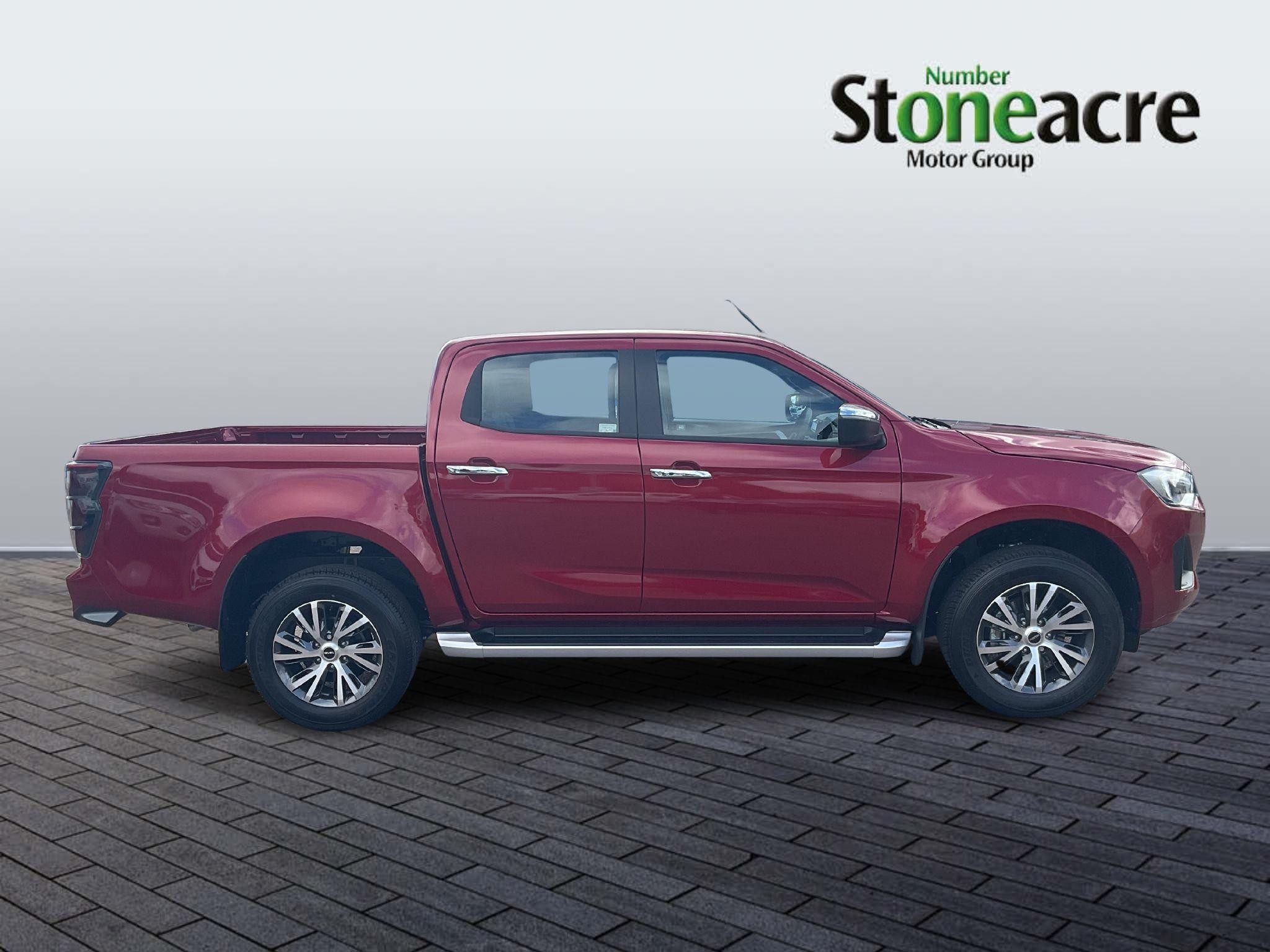 Isuzu D-Max DL40 Image 2