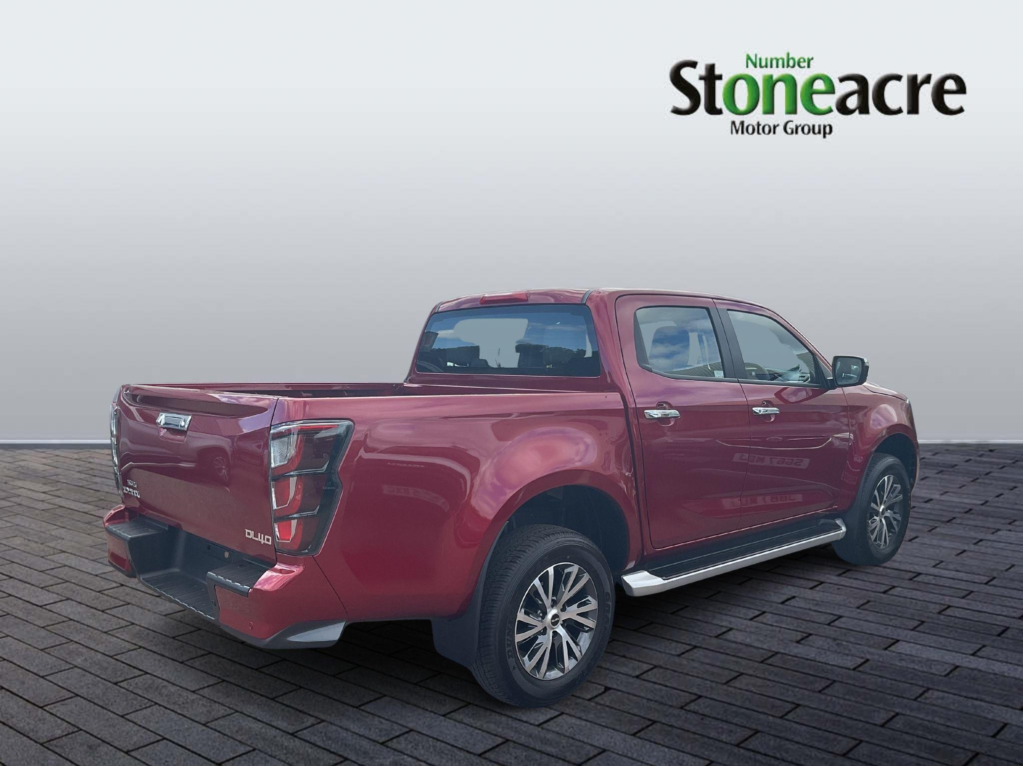 Isuzu D-Max DL40 Image 3