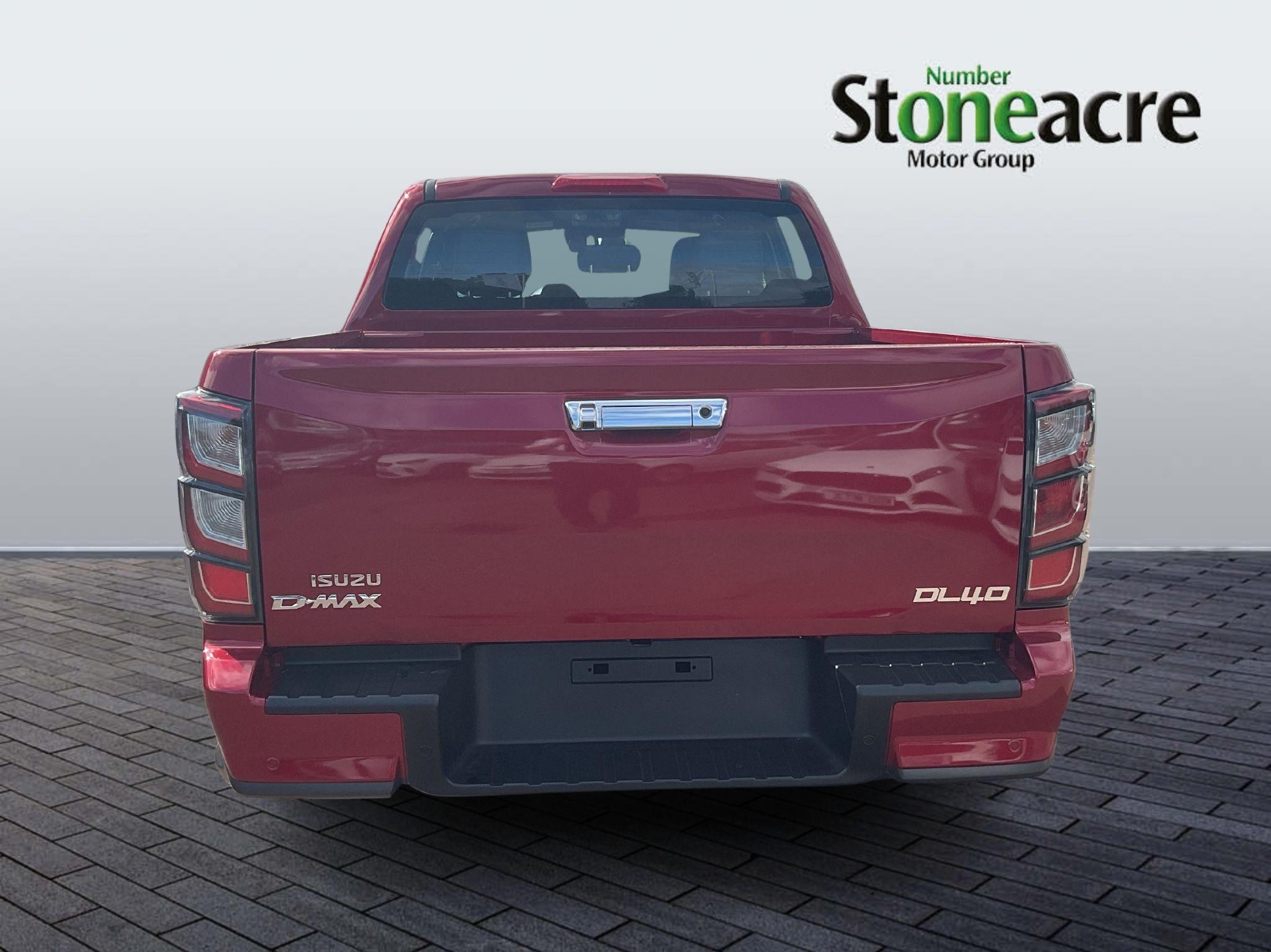 Isuzu D-Max DL40 Image 4
