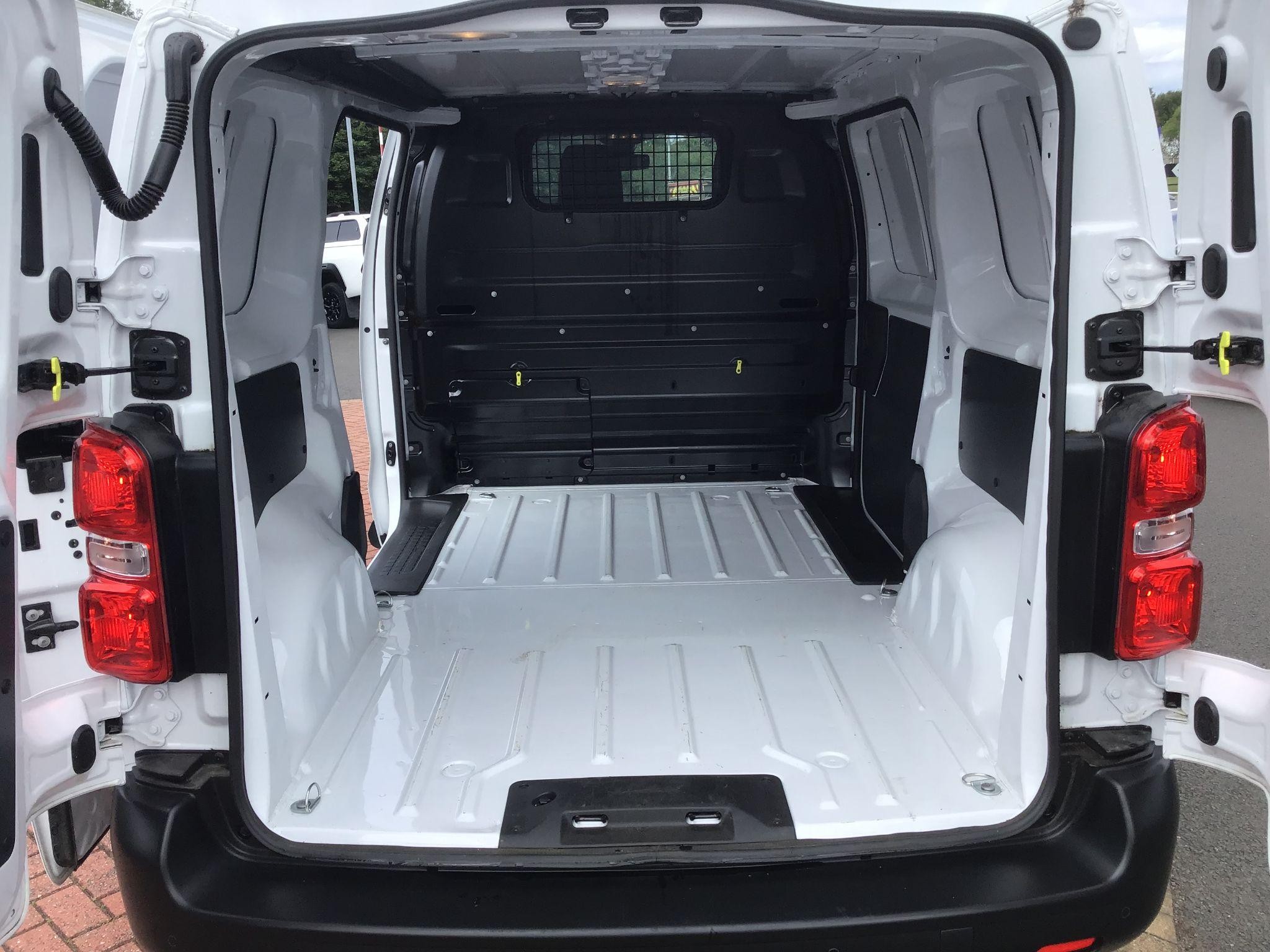 Toyota Proace Image 12