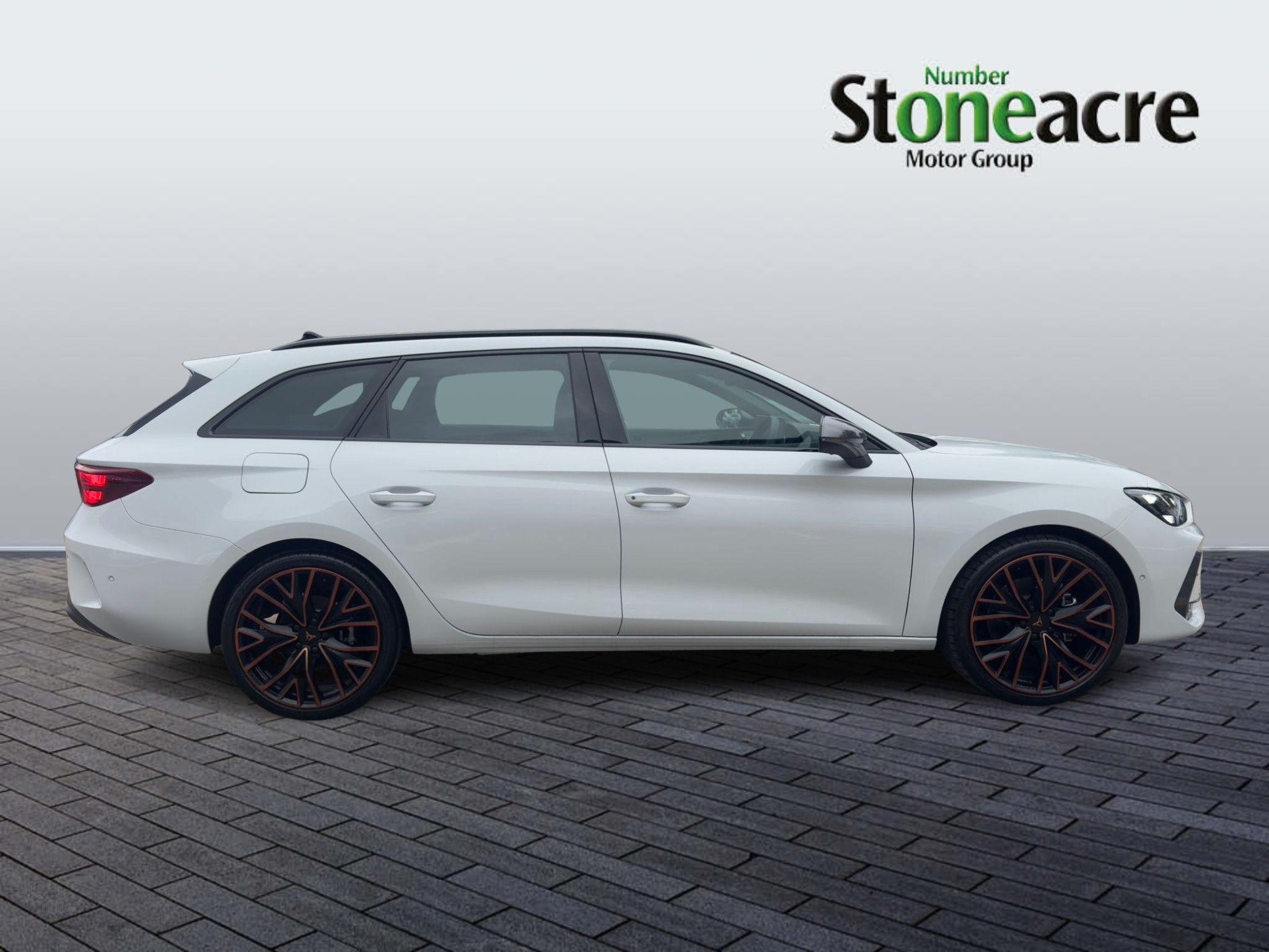 CUPRA Leon Image 2