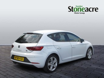 SEAT Leon 1.5 TSI EVO FR Hatchback 5dr Petrol Manual Euro 6 (s/s) (130 ps) BF68KSU Image 3