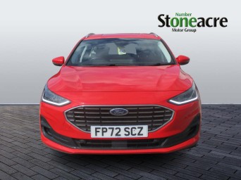 Ford Focus 1.0T EcoBoost Titanium Euro 6 (s/s) 5dr FP72SCZ Image 2