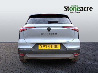 Renault Symbioz 1.6 E-TECH iconic esprit Alpine Auto Euro 6 (s/s) 5dr YP74UDG Image 3