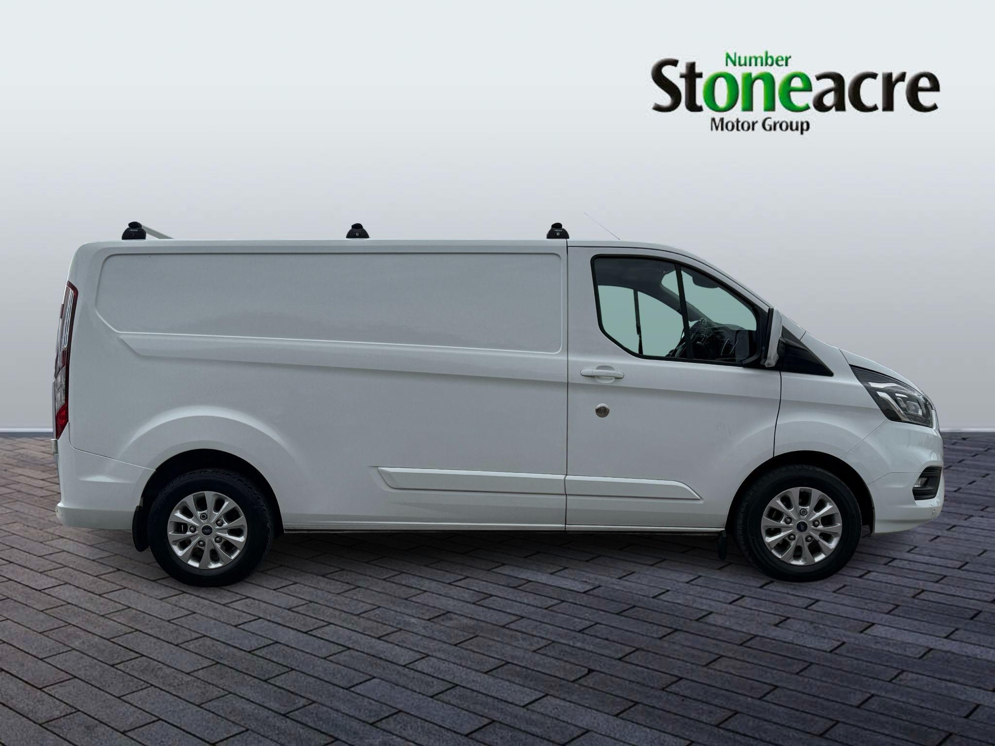 Ford Transit Custom Image 7