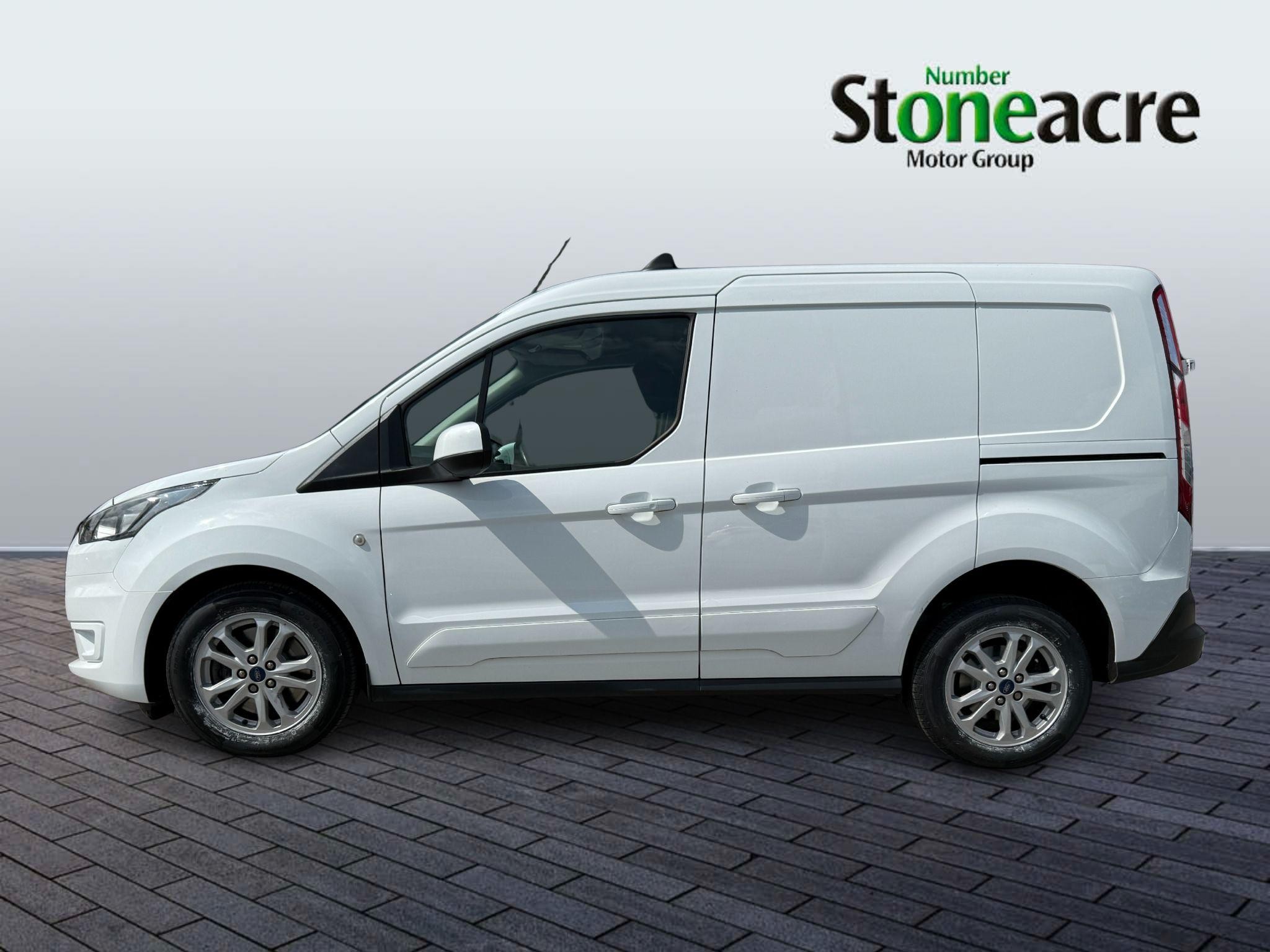 Ford Transit Connect Image 4