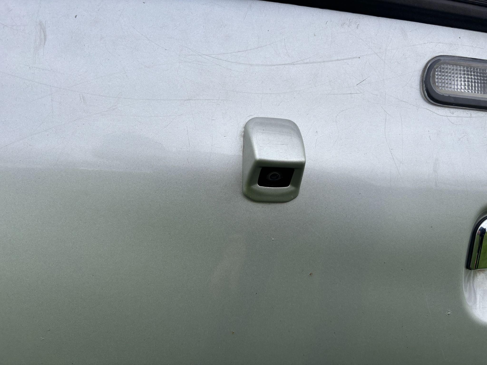 Toyota Hilux Image 20