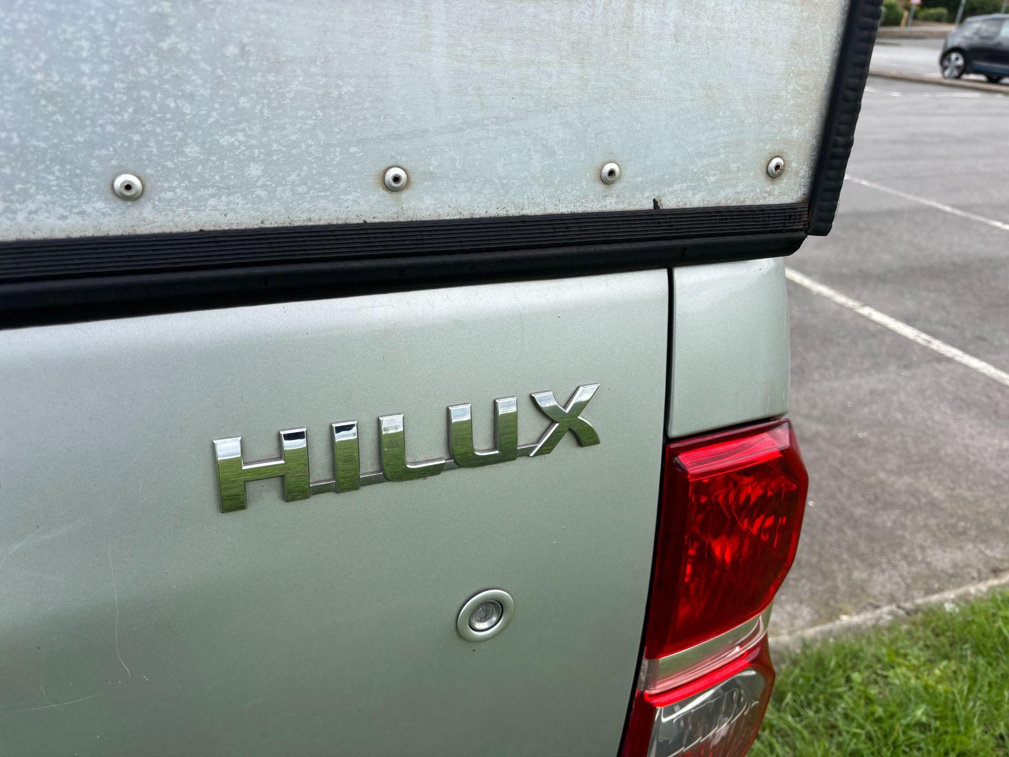 Toyota Hilux Image 22
