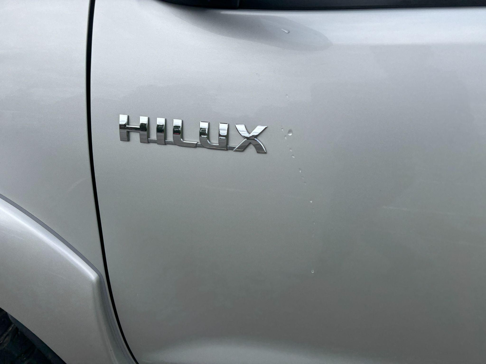 Toyota Hilux Image 34