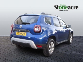 Dacia Duster 1.0 TCe 100 Bi-Fuel Comfort 5dr [6 Speed] YO21NZX Image 3
