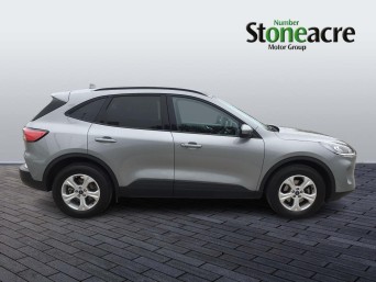 Ford Kuga 1.5T EcoBoost Zetec Euro 6 (s/s) 5dr DU22XBO Image 2