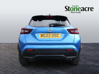 Nissan Juke 1.0 DiG-T N-Connecta 5dr WG22USC Image 3