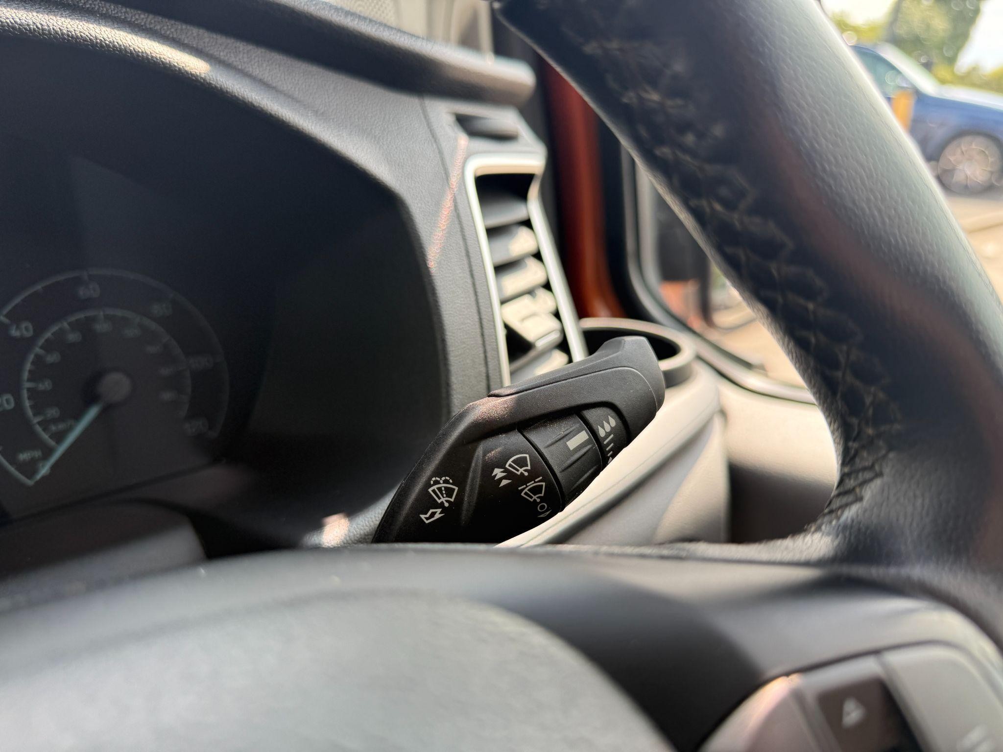 Ford Transit Custom Image 20
