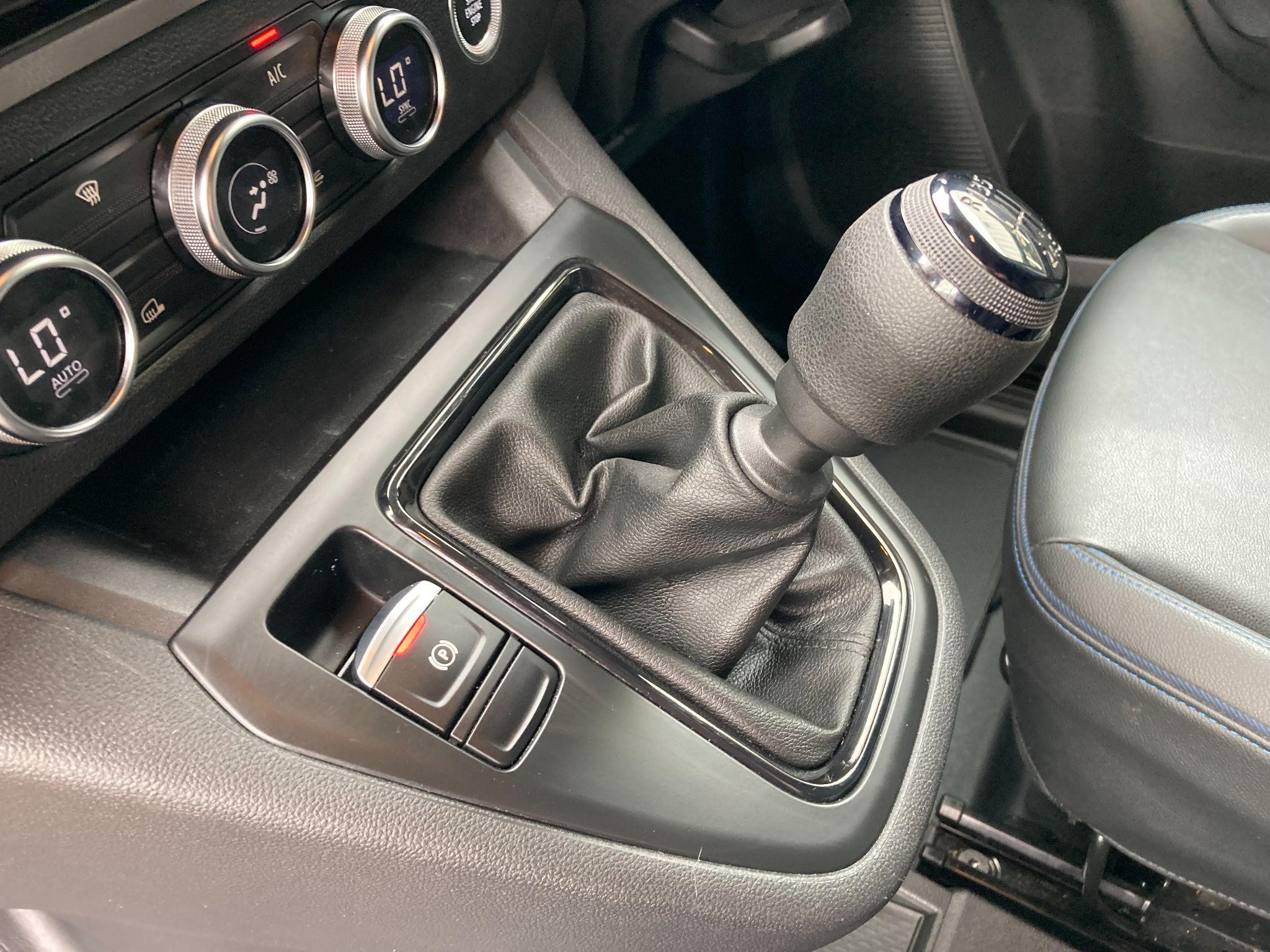 Nissan Townstar Image 12