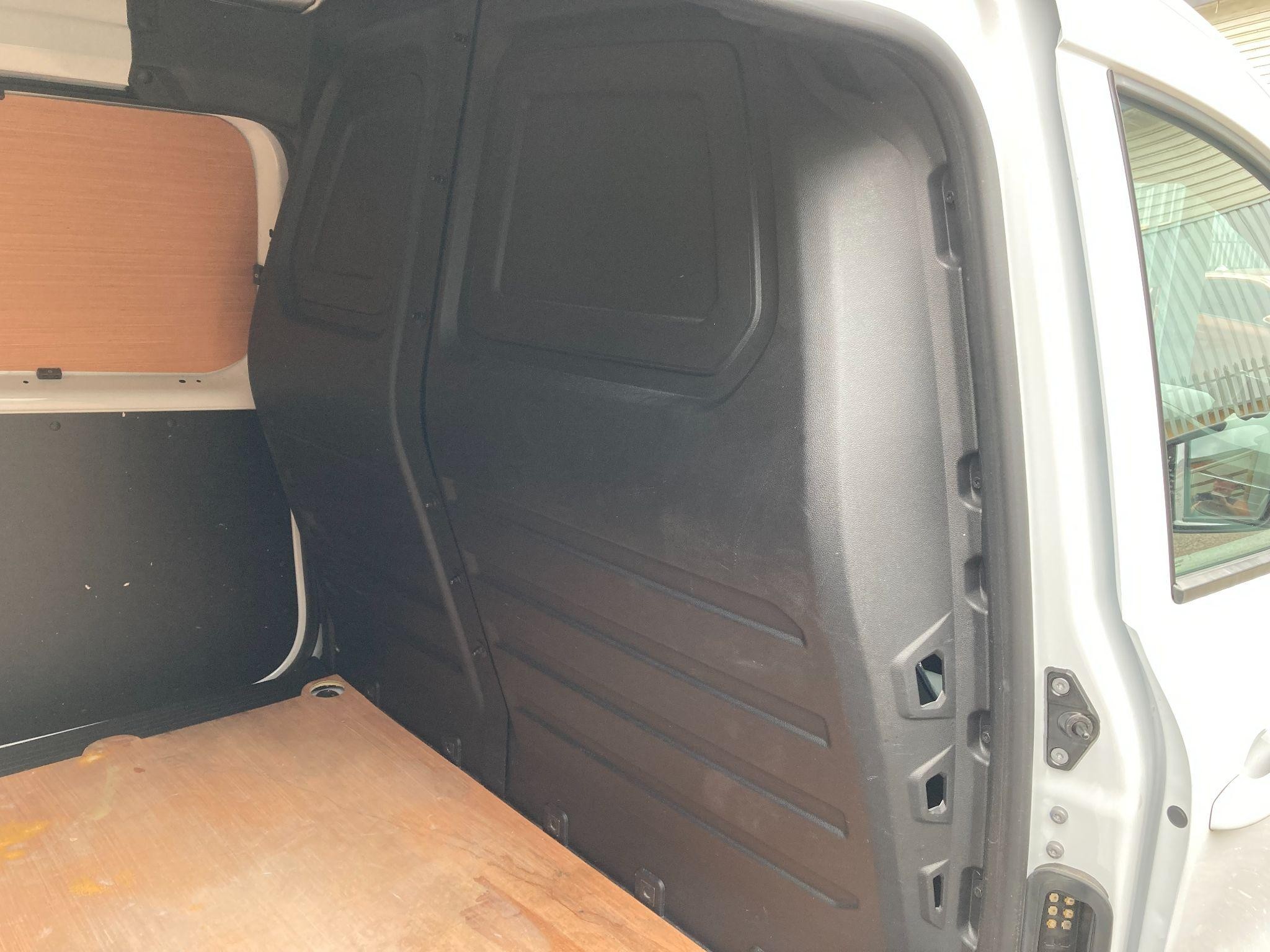 Nissan Townstar Image 66