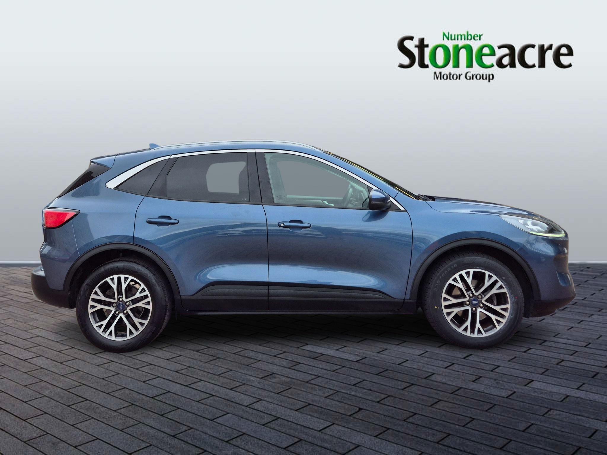 Ford Kuga Image 2