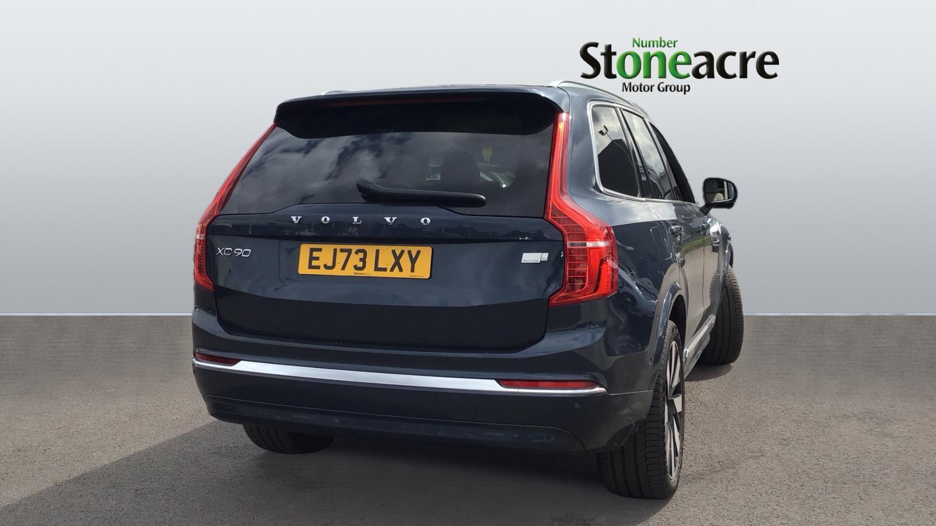 Volvo XC90 Image 2