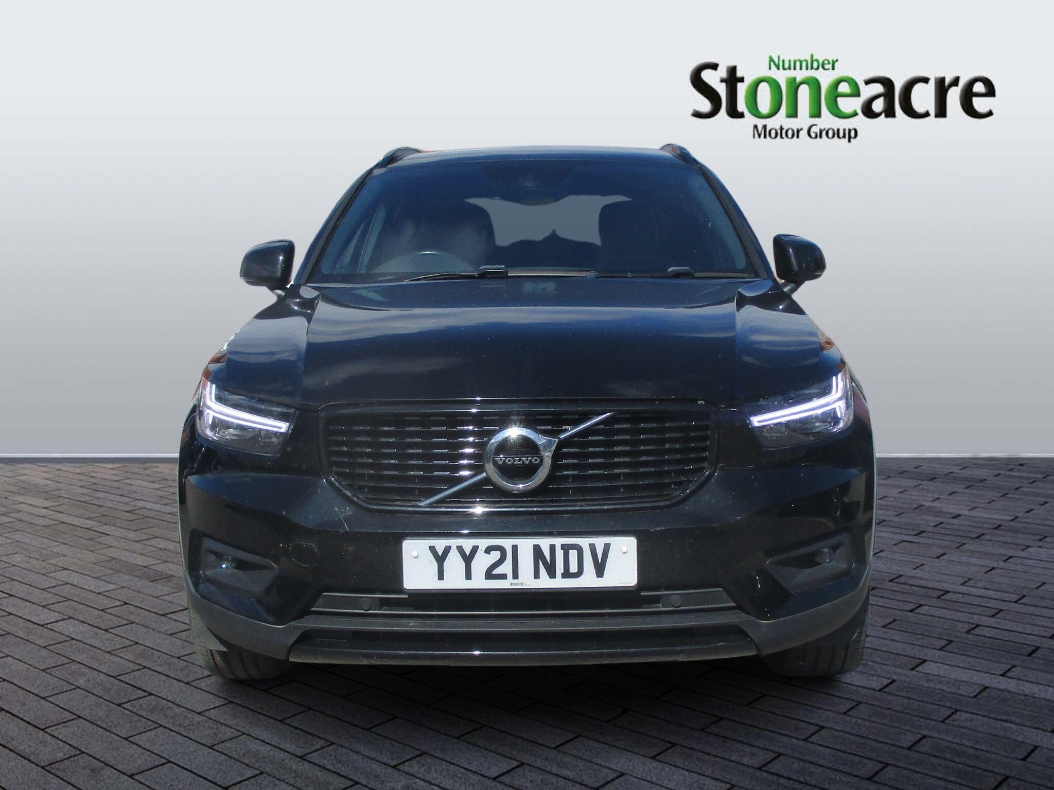 Volvo XC40 Image 2