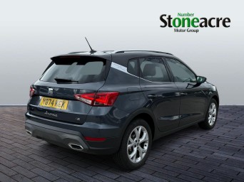 SEAT Arona 1.0 TSI FR Sport DSG Euro 6 (s/s) 5dr YP25FEF Image 2