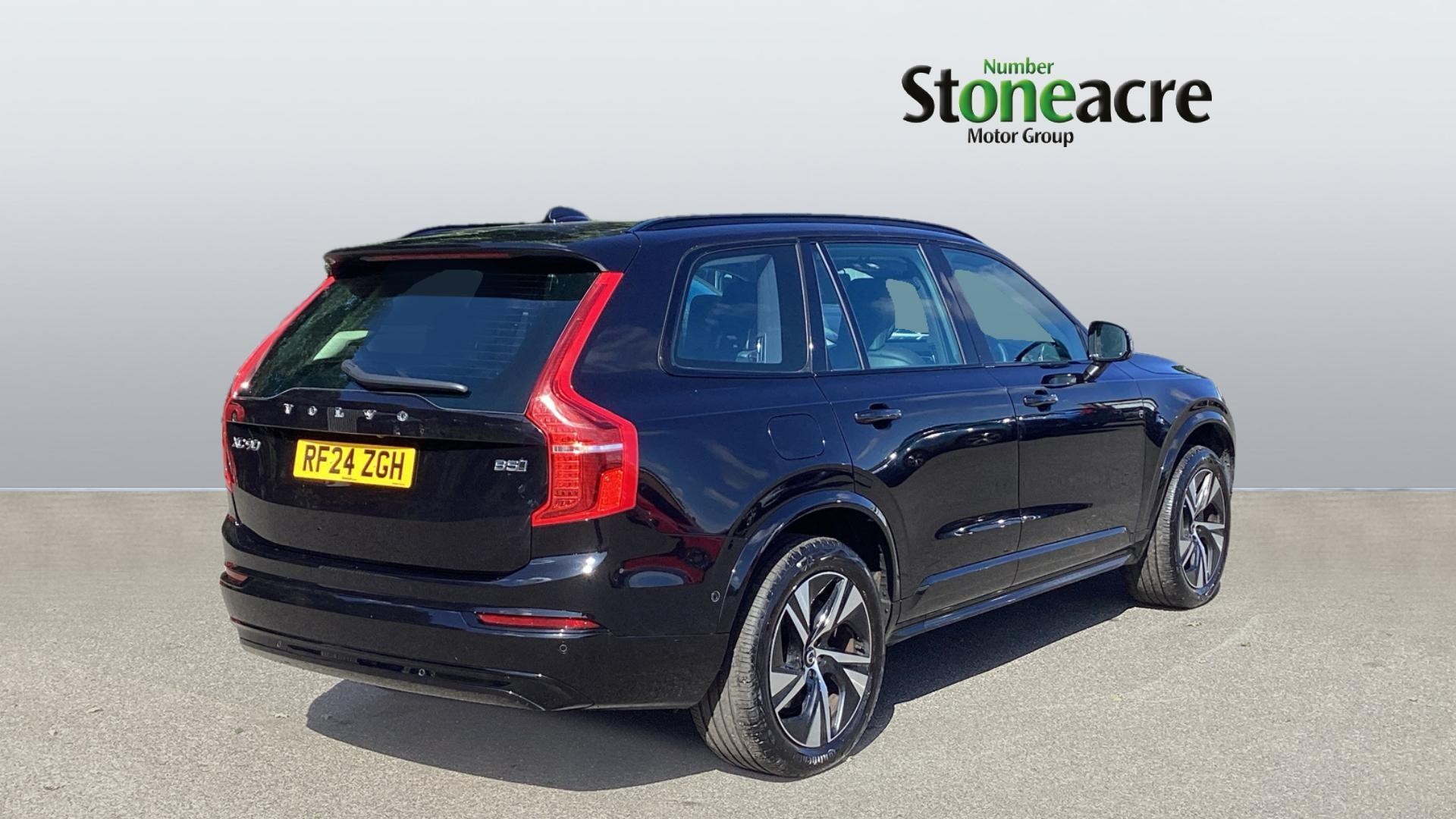 Volvo XC90 Image 2